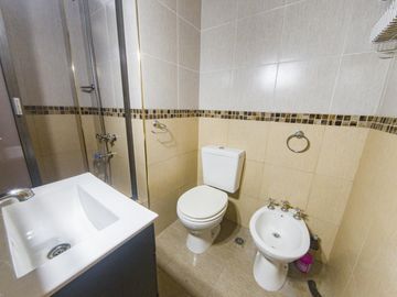 Departamento 3 ambientes en Balvanera (Agrelo al 3000)