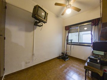 Departamento 3 ambientes en Balvanera (Agrelo al 3000)