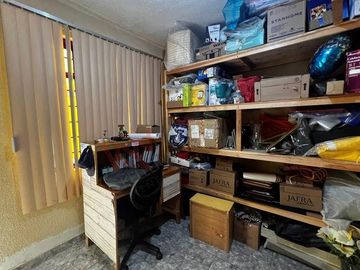 CASA EN VENTA, IZTAPALAPA, CIUDAD DE MÉXICO, 4 RECAMARAS Y 4 ESTACIONAMIENTOS
