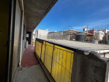 CASA EN VENTA, IZTAPALAPA, CIUDAD DE MÉXICO, 4 RECAMARAS Y 4 ESTACIONAMIENTOS