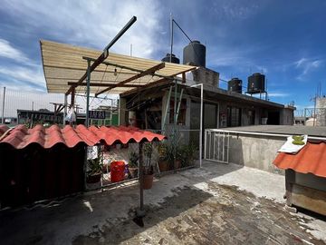 CASA EN VENTA, IZTAPALAPA, CIUDAD DE MÉXICO, 4 RECAMARAS Y 4 ESTACIONAMIENTOS