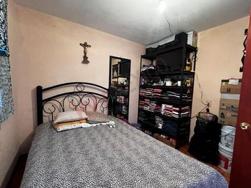 CASA EN VENTA, IZTAPALAPA, CIUDAD DE MÉXICO, 4 RECAMARAS Y 4 ESTACIONAMIENTOS