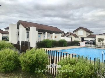 Casa en Venta en condominio la estancia , sector las rastras , frente al lider express de las rastras