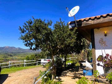Hermosa Casa, Parcela 2500 m2, ROL PROPIO. Quintero  Concón.