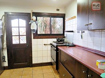 Hermosa Casa, Parcela 2500 m2, ROL PROPIO. Quintero  Concón.