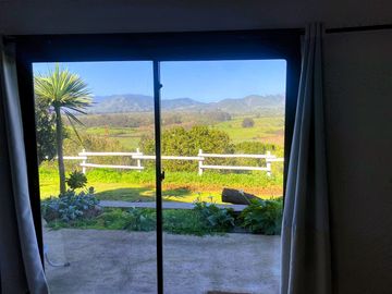 Hermosa Casa, Parcela 2500 m2, ROL PROPIO. Quintero  Concón.