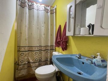 Casa en Venta en Av Macul con Los Espinos