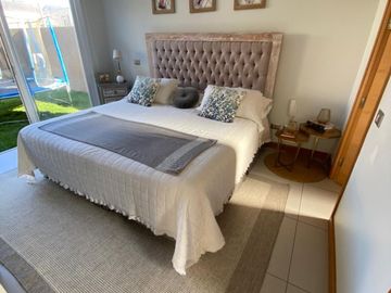 Casa en condominio con excelente ubicación y seguridad, sector Av. Cuatro Esquinas