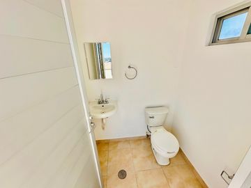 ELGANTE CASA EN VENTA EN PARQUE SAN JOSÉ
