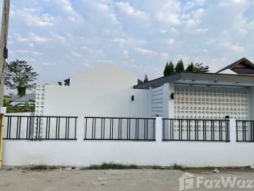 3 Bedroom Villa for sale in Nong Khwai, Chiang Mai