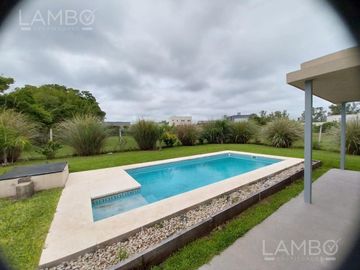 Venta Casa Pilar del Este Santa Elena