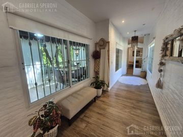 Casa PH  4 ambientes VENTA Canning