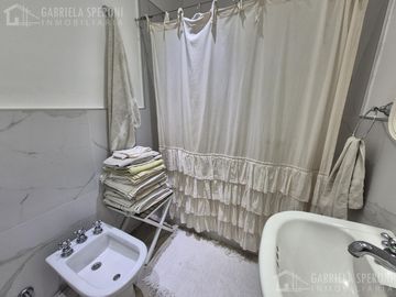 Casa PH  4 ambientes VENTA Canning