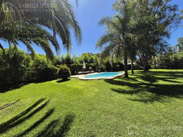 Casa PH  4 ambientes VENTA Canning