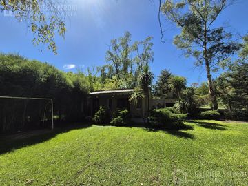 Casa PH  4 ambientes VENTA Canning