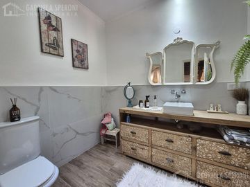 Casa PH  4 ambientes VENTA Canning