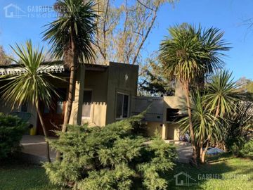 Casa PH  4 ambientes VENTA Canning