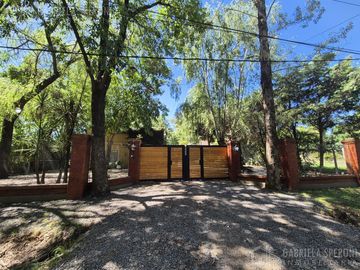 Casa PH  4 ambientes VENTA Canning