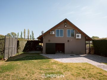 Importante propiedad de categoria en Villa 25 de Mayo