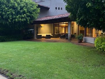 CASA AVANDRA, alberca , jacuzzi cancha de tennis