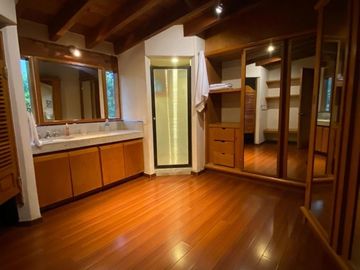 CASA AVANDRA, alberca , jacuzzi cancha de tennis