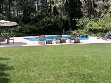 CASA AVANDRA, alberca , jacuzzi cancha de tennis