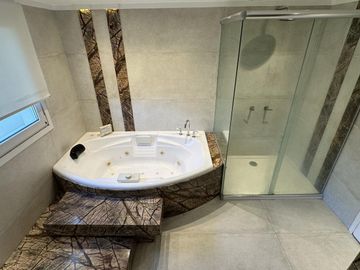 VENTA - Casa en Saint Thomas -Canning