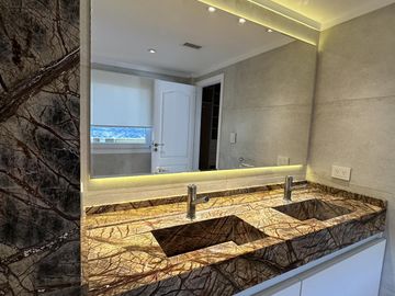 VENTA - Casa en Saint Thomas -Canning