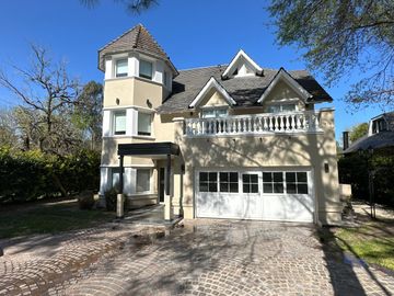 VENTA - Casa en Saint Thomas -Canning