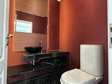 VENTA - Casa en Saint Thomas -Canning
