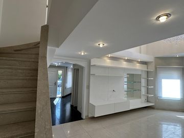 VENTA - Casa en Saint Thomas -Canning