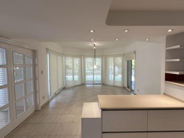 VENTA - Casa en Saint Thomas -Canning