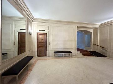 Recoleta Venta Av Alvear Impecable 2 cocheras 400 m2