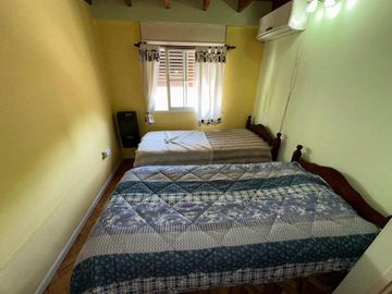 Venta Triplex en Zona Residencial de Monte Grande