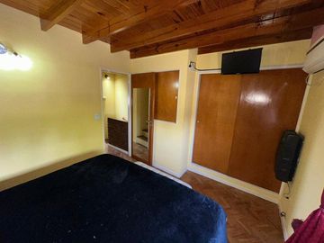 Venta Triplex en Zona Residencial de Monte Grande