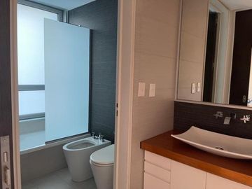 Departamento en venta - 3 Dormitorios 3 Baños - Cochera - 180Mts2 - Puerto Madero