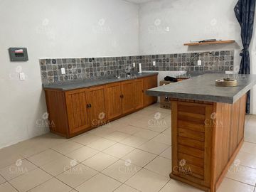 Venta casa en San José de la Montaña, Huitzilac, Morelos - V357