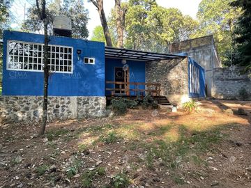 Venta casa en San José de la Montaña, Huitzilac, Morelos - V357