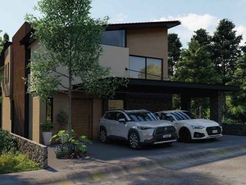 CASA EN VENTA EN FRACC. BOSQUE MONARCA ALTOZANO, MORELIA