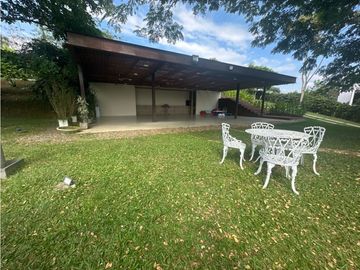 Venta de casa luxury en condominio Pance JM 8340963