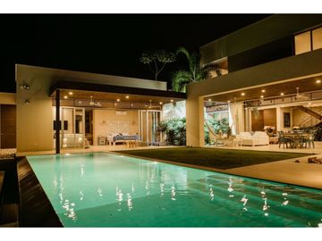 Venta de casa luxury en condominio Pance JM 8340963
