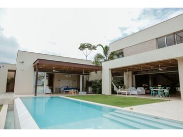 Venta de casa luxury en condominio Pance JM 8340963