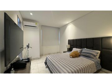 VENTA DE EXCLUSIVO APARTAMENTO EN BUEN SECTOR DE LACIUDAD