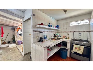 Casa trifamiliar en venta - Barrio Los Robles Palmira Valle Colombia