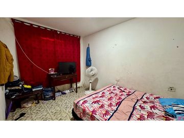 Casa trifamiliar en venta - Barrio Los Robles Palmira Valle Colombia
