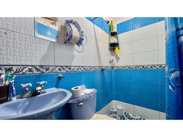 Casa trifamiliar en venta - Barrio Los Robles Palmira Valle Colombia