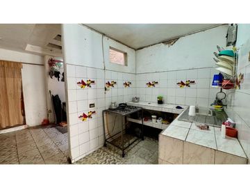 Casa trifamiliar en venta - Barrio Los Robles Palmira Valle Colombia