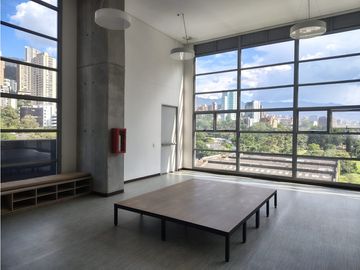 Apartamento en venta en el Poblado Ciudad del Rio
