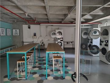 Apartamento en venta en el Poblado Ciudad del Rio