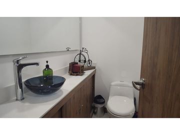 Apartamento en venta en el Poblado Ciudad del Rio